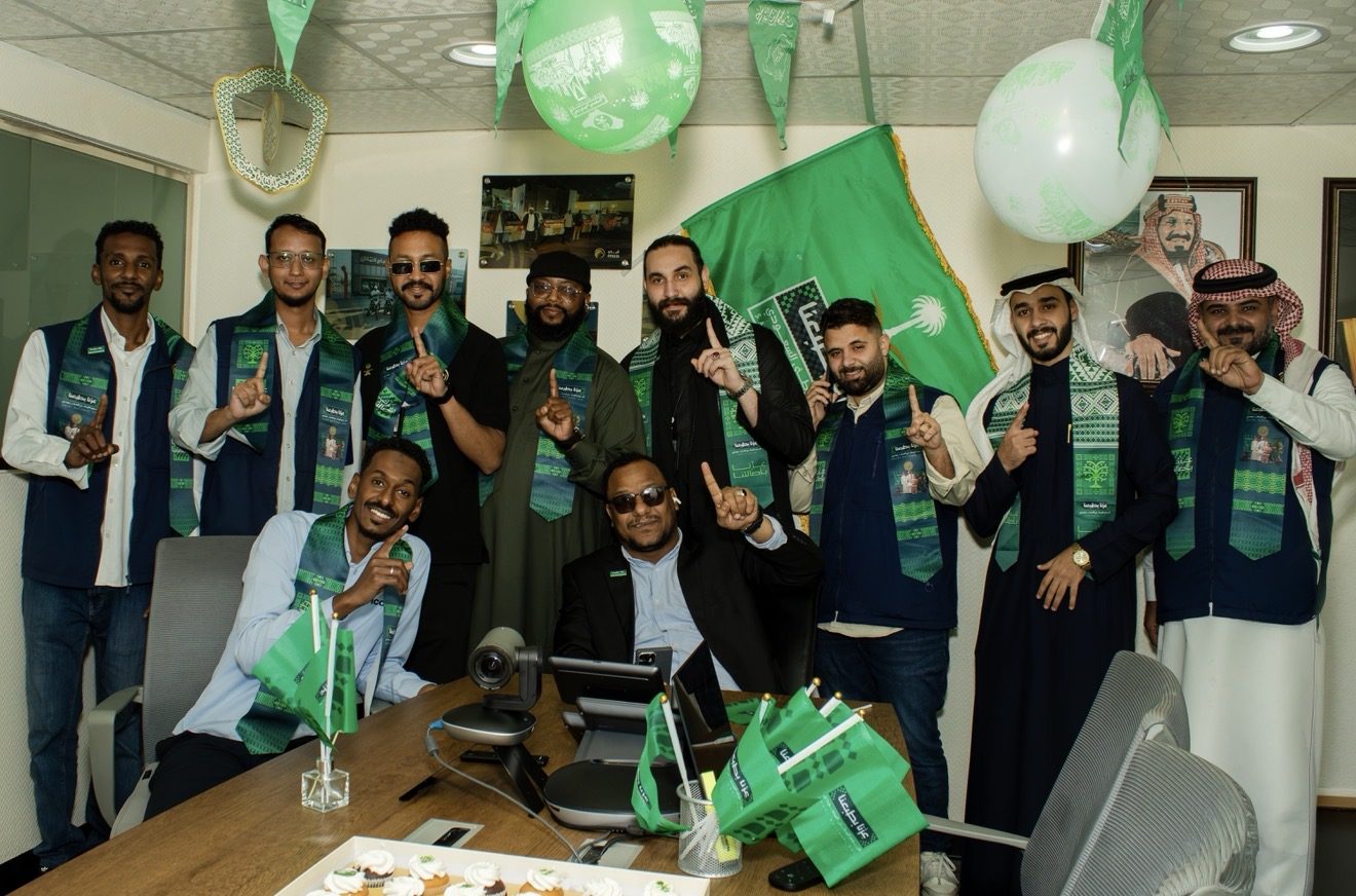 احتفال شركة الصقور الحرة الدولية باليوم الوطني السعودي